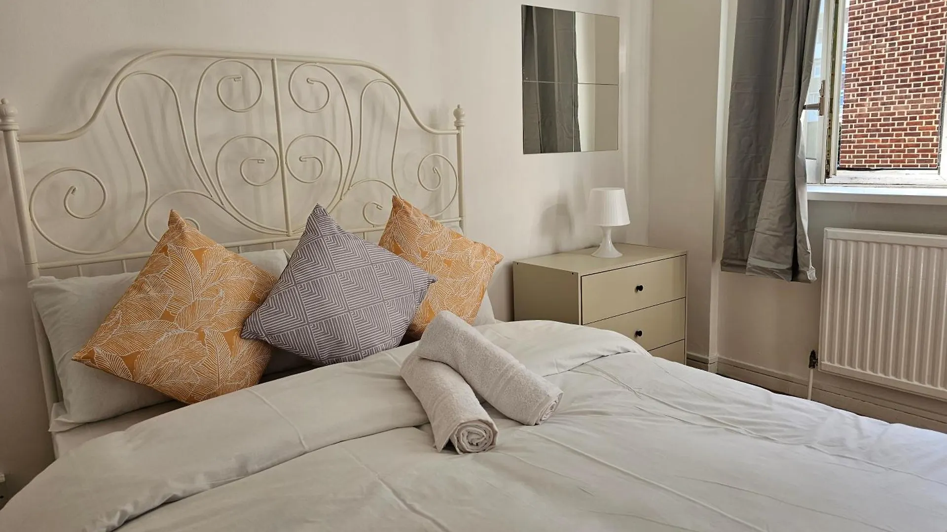 Ubytování v soukromí Towerhill Rooms Londýn